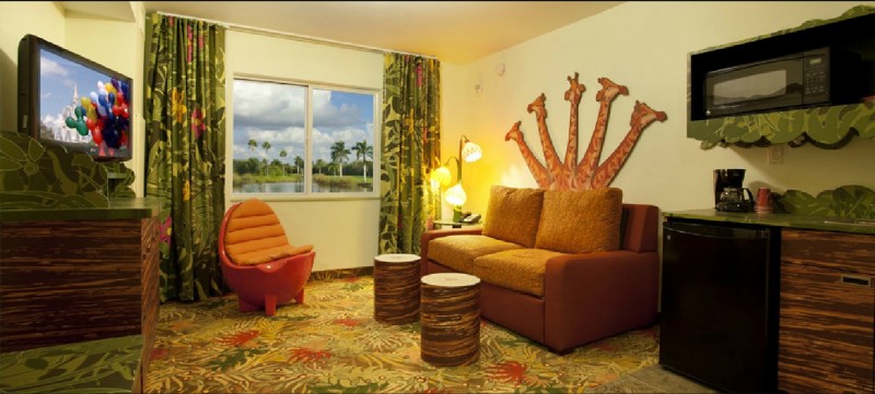 AOA-Lion-King-Living-Room-800x361