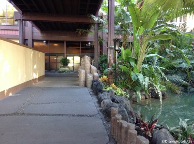 poly entrance construction