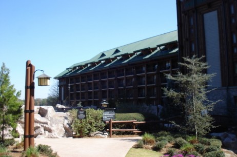 Overnight Parking Rates Increased at Walt Disney World Resort Hotels